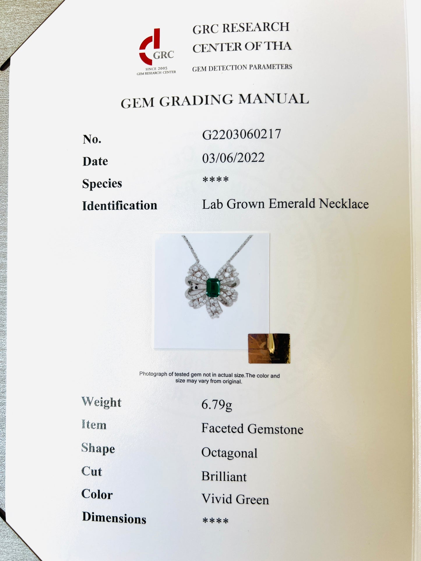 1 Carat Love Bow Style Lab-Created Green Emerald Halo Pendant | Minimalism Style May Birthstone Gift For Her